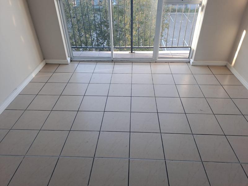To Let 2 Bedroom Property for Rent in Kraaifontein East Western Cape